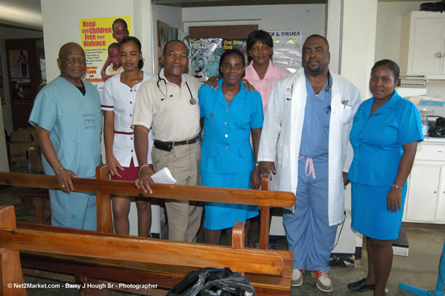 Negril Clinic - Caribbean Medical Mission, Friday, October 20, 2006 - Negril Travel Guide, Negril Jamaica WI - http://www.negriltravelguide.com - info@negriltravelguide.com...!