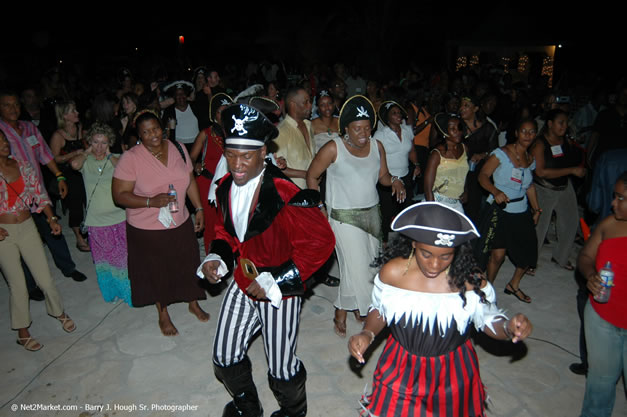 Pirates of Negril at Negril Escapes, West End, Negril - JAPEX 2006 Negril Photos - Negril Travel Guide, Negril Jamaica WI - http://www.negriltravelguide.com - info@negriltravelguide.com...!