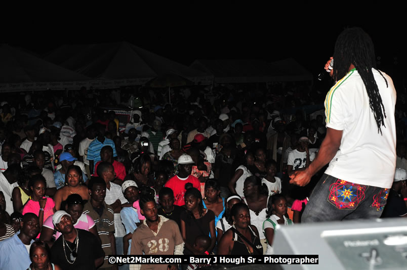 Lucea Cross the Harbour @ Lucea Car Park - All Day Event - Cross the Harbour Swim, Boat Rides, and Entertainment for the Family - Concert Featuring: Bushman, George Nooksl, Little Hero, Bushi One String, Dog Rice and many local Artists - Friday, August 1, 2008 - Lucea, Hanover Jamaica - Photographs by Net2Market.com - Barry J. Hough Sr. Photojournalist/Photograper - Photographs taken with a Nikon D300 - Negril Travel Guide, Negril Jamaica WI - http://www.negriltravelguide.com - info@negriltravelguide.com...!