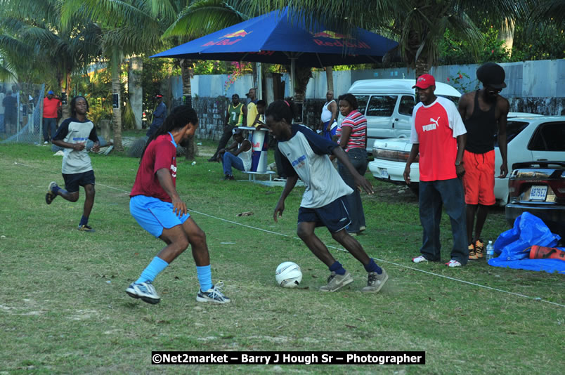 Marley Magic Traffic Jam - Celebrity Football @ Spring Break - Saturday, March 21, 2009 - Also Featuring: Kelley, Capleton, Junior Reid, Spragga Benz, Wayne Marshall, Munga, Romaine Virgo,Embee, Bango Herman, Flava K, Whisky Baggio, Andrew and Wadda Blood, Black Am I, Packa, Venue at Waz Beach, Norman Manley Boulevard, Negril Westmoreland, Jamaica - Saturday, March 21, 2009 - Photographs by Net2Market.com - Barry J. Hough Sr, Photographer/Photojournalist - Negril Travel Guide, Negril Jamaica WI - http://www.negriltravelguide.com - info@negriltravelguide.com...!