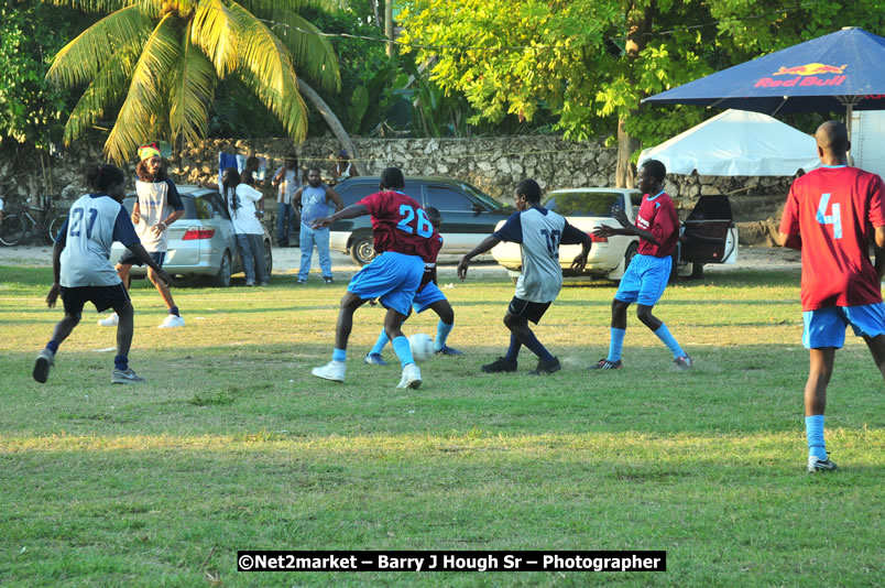 Marley Magic Traffic Jam - Celebrity Football @ Spring Break - Saturday, March 21, 2009 - Also Featuring: Kelley, Capleton, Junior Reid, Spragga Benz, Wayne Marshall, Munga, Romaine Virgo,Embee, Bango Herman, Flava K, Whisky Baggio, Andrew and Wadda Blood, Black Am I, Packa, Venue at Waz Beach, Norman Manley Boulevard, Negril Westmoreland, Jamaica - Saturday, March 21, 2009 - Photographs by Net2Market.com - Barry J. Hough Sr, Photographer/Photojournalist - Negril Travel Guide, Negril Jamaica WI - http://www.negriltravelguide.com - info@negriltravelguide.com...!