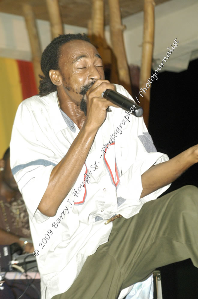  Luciano "Live in Concert" Negril Escape Resort & Spa, Openning Acts: Justice Merchant, and Timmi Burrell, Backing Band: JAH Messenjah, One Love Reggae Summer Series, West End, Negril, Westmoreland, Jamaica W.I. - Tuesday, August 11, 2009 - Photographs by Barry J. Hough Sr. Photojournalist/Photograper - Photographs taken with a Nikon D70, D100, or D300 - Negril Travel Guide, Negril Jamaica WI - http://www.negriltravelguide.com - info@negriltravelguide.com...!