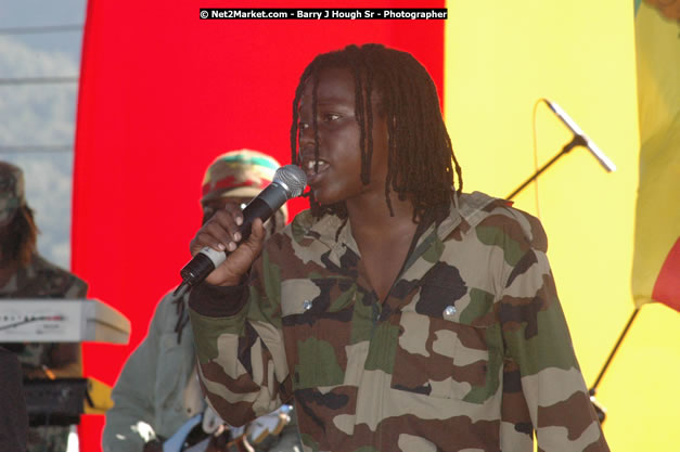 Luciano at Tru-Juice Rebel Salute 2008 - The 15th staging of Tru-Juice Rebel Salute, Saturday, January 12, 2008, Port Kaiser Sports Club, St. Elizabeth, Jamaica W.I. - Photographs by Net2Market.com - Barry J. Hough Sr, Photographer - Negril Travel Guide, Negril Jamaica WI - http://www.negriltravelguide.com - info@negriltravelguide.com...!