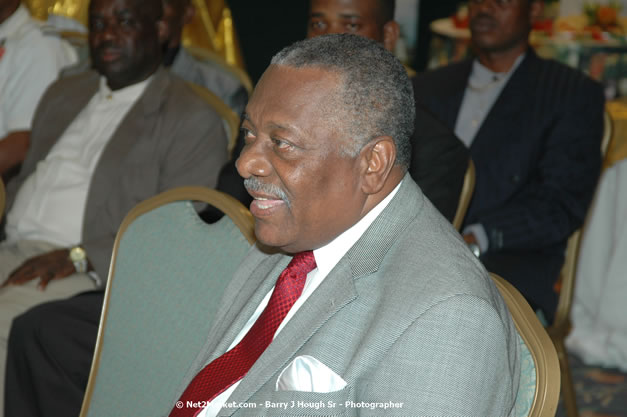 Red Cap Porters Awards - Minister of Tourism, Hon. Edmund Bartlett - Director of Tourism, Basil Smith - Friday, December 14, 2007 - Holiday Inn Sunspree, Montego Bay, Jamaica W.I. - Photographs by Net2Market.com - Barry J. Hough Sr, Photographer - Negril Travel Guide, Negril Jamaica WI - http://www.negriltravelguide.com - info@negriltravelguide.com...!