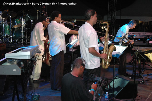 Antonio Saxton - Air Jamaica Jazz & Blues Festival 2007 - The Art of Music -  Thursday, January 25th - 10th Anniversary - Air Jamaica Jazz & Blues Festival 2007 - The Art of Music - Tuesday, January 23 - Saturday, January 27, 2007, The Aqueduct on Rose Hall, Montego Bay, Jamaica - Negril Travel Guide, Negril Jamaica WI - http://www.negriltravelguide.com - info@negriltravelguide.com...!