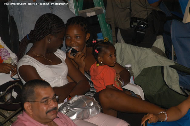 Audience & Venue - Air Jamaica Jazz & Blues Festival 2007 - The Art of Music - Thursday, January 26th - 10th Anniversary - The Aqueduct on Rose Hall - Air Jamaica Jazz & Blues Festival 2007 - The Art of Music - Tuesday, January 23 - Saturday, January 27, 2007, The Aqueduct on Rose Hall, Montego Bay, Jamaica - Negril Travel Guide, Negril Jamaica WI - http://www.negriltravelguide.com - info@negriltravelguide.com...!