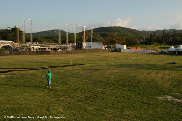 The Aqueduct Venue Under Construction - Monday, January 22th - 10th Anniversary - Air Jamaica Jazz & Blues Festival 2007 - The Art of Music - Tuesday, January 23 - Saturday, January 27, 2007, The Aqueduct on Rose Hall, Montego Bay, Jamaica - Negril Travel Guide, Negril Jamaica WI - http://www.negriltravelguide.com - info@negriltravelguide.com...!