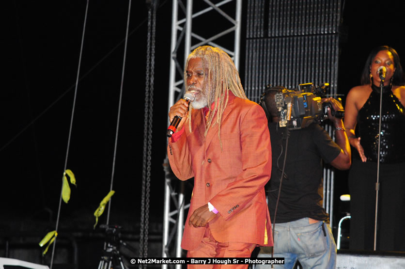 Billy Ocean at the Air Jamaica Jazz and Blues Festival 2008 The Art of Music - Saturday, January 26, 2008 - Air Jamaica Jazz & Blues 2008 The Art of Music venue at the Aqaueduct on Rose Hall Resort & Counrty Club, Montego Bay, St. James, Jamaica W.I. - Thursday, January 24 - Saturday, January 26, 2008 - Photographs by Net2Market.com - Claudine Housen & Barry J. Hough Sr, Photographers - Negril Travel Guide, Negril Jamaica WI - http://www.negriltravelguide.com - info@negriltravelguide.com...!