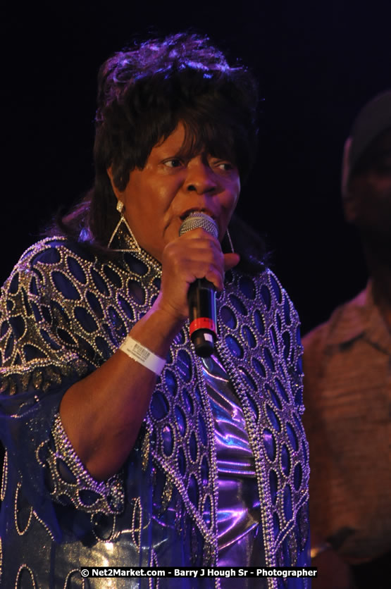 Koko Taylor at the Air Jamaica Jazz and Blues Festival 2008 The Art of Music - Saturday, January 26, 2008 - Air Jamaica Jazz & Blues 2008 The Art of Music venue at the Aqaueduct on Rose Hall Resort & Counrty Club, Montego Bay, St. James, Jamaica W.I. - Thursday, January 24 - Saturday, January 26, 2008 - Photographs by Net2Market.com - Claudine Housen & Barry J. Hough Sr, Photographers - Negril Travel Guide, Negril Jamaica WI - http://www.negriltravelguide.com - info@negriltravelguide.com...!