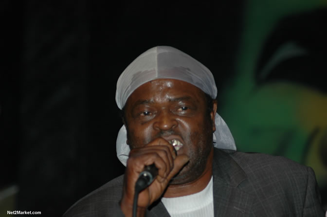 Live in Concert - Sugar Minott - Bobby Dread - Swallow - backed by the Indika Band - Boubon Beach Restaurant, Beach Bar & Oceanfront Accommodations - Negril Travel Guide, Negril Jamaica WI - http://www.negriltravelguide.com - info@negriltravelguide.com...!