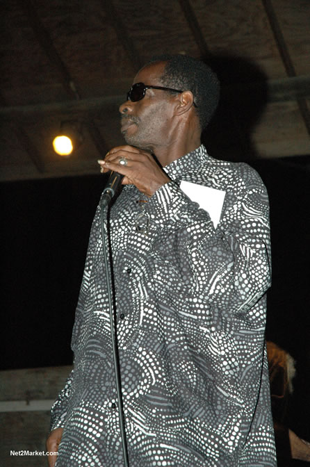 Reggae Superstar - Bush Man @ Bourbon Beach with Boddy Dread & Singing Honour - Presented by Our Music Promotions - Omar & Ama-Donna - Saturday, May 14, 2005 - Negril Travel Guide, Negril Jamaica WI - http://www.negriltravelguide.com - info@negriltravelguide.com...!