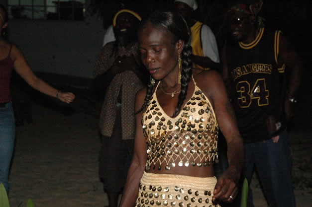 Culture - Culture's last Jamaican Concert - Money Cologne Promotions in Association with Bourbon Beach Presents Summer Splash - Monday, August 7, 2006 - Negril Travel Guide, Negril Jamaica WI - http://www.negriltravelguide.com - info@negriltravelguide.com...!