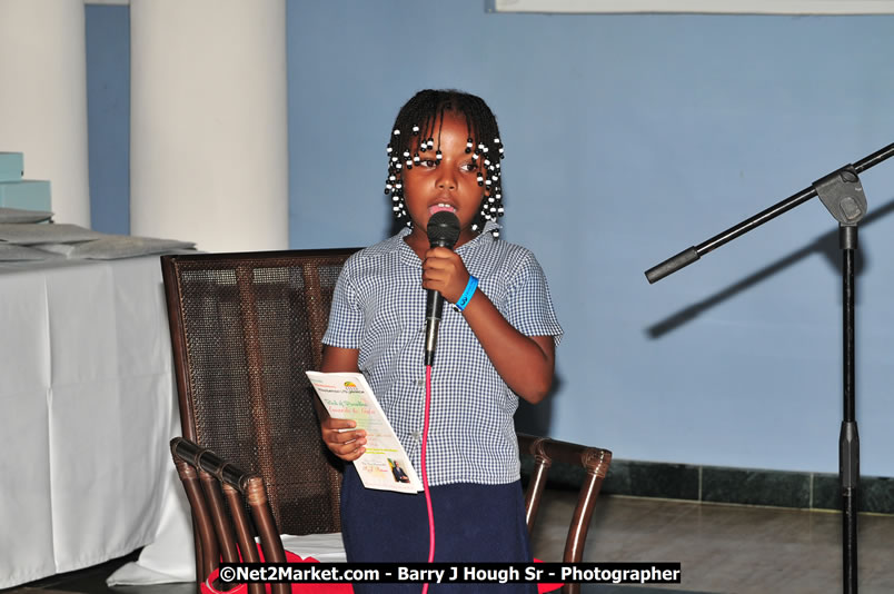 Bird of Paradise Awards & Gala @ Grand Palladium Resort & Spa [Fiesta] - Saturday, August 9, 2008 - Guest Honouree The Most Honourable P.J. Patterson ON, PC, QC - Hanover Homecoming Foundation LTD Jamaica - Wherever you roam ... Hanover bids you ... come HOME - Sunday, August 3 to Saturday, August 9, 2008 - Hanover Jamaica - Photographs by Net2Market.com - Barry J. Hough Sr. Photojournalist/Photograper - Photographs taken with a Nikon D300 - Negril Travel Guide, Negril Jamaica WI - http://www.negriltravelguide.com - info@negriltravelguide.com...!