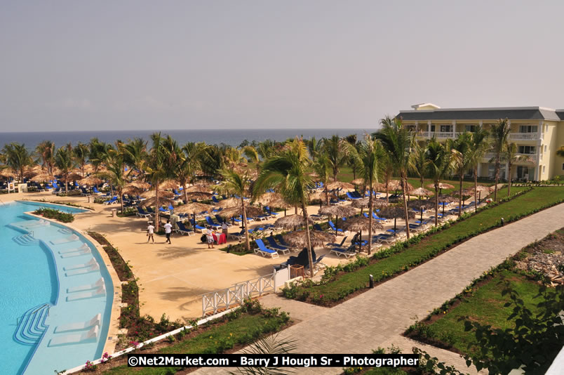 Grand Palladium Resort & Spa [Fiesta] - Host of Hanover Homecoming Foundations Celebrations - Hanover Homecoming Foundation LTD Jamaica - Wherever you roam ... Hanover bids you ... come HOME - Sunday, August 3 to Saturday, August 9, 2008 - Hanover Jamaica - Photographs by Net2Market.com - Barry J. Hough Sr. Photojournalist/Photograper - Photographs taken with a Nikon D300 - Negril Travel Guide, Negril Jamaica WI - http://www.negriltravelguide.com - info@negriltravelguide.com...!