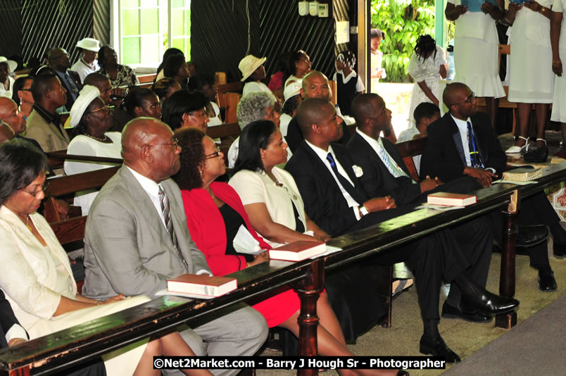 Lucea United Church - Unitied Church in Jamaica and Cayman Islands - Worship Service & Celebration of the Sacrament of Holy Communion - Special Guests: Hanover Homecoming Foundation & His excellency The Most Honourable Professor Sir Kenneth Hall Governor General of Jamaica - Sunday, August 3, 2008 - Hanover Homecoming Foundation LTD Jamaica - Wherever you roam ... Hanover bids you ... come HOME - Sunday, August 3 to Saturday, August 9, 2008 - Hanover Jamaica - Photographs by Net2Market.com - Barry J. Hough Sr. Photojournalist/Photograper - Photographs taken with a Nikon D300 - Negril Travel Guide, Negril Jamaica WI - http://www.negriltravelguide.com - info@negriltravelguide.com...!