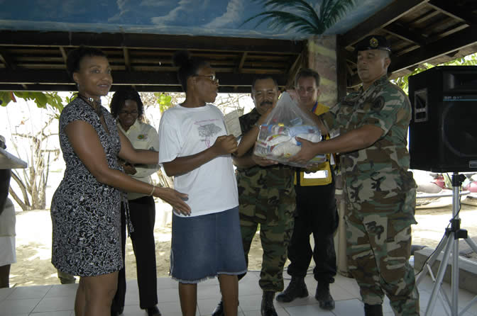 Hurricane Ivan Aid - "People Helping People" spearheaded by - Negril Travel Guide, Negril Jamaica WI - http://www.negriltravelguide.com - info@negriltravelguide.com...!