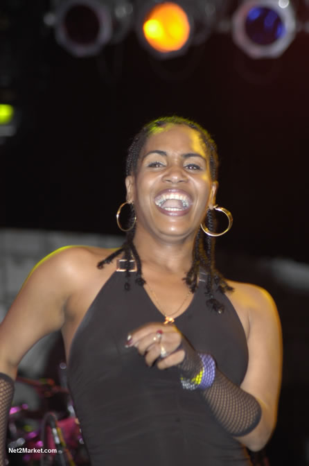 Azucar Negra - Air Jamaica Jazz & Blues 2005 - The Art Of Music - Cinnamon Hill Golf Course, Rose Hall, Montego Bay - Negril Travel Guide, Negril Jamaica WI - http://www.negriltravelguide.com - info@negriltravelguide.com...!