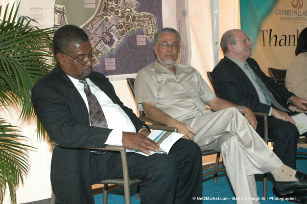 Palladium Hotels & Resorts - Groundbreaking of the 1600-Room Grand Palladium Lady Hamilton Resort & Spa and the Grand Palludium Jamaica Resort & Spa - Special Address: The Most Honorable Portia Simpson-Miller, O.N., M.P., Prime Minister of Jamaica - The Point, Lucea, Hanover, Saturday, November 11, 2006 @ 2:00 pm - Negril Travel Guide, Negril Jamaica WI - http://www.negriltravelguide.com - info@negriltravelguide.com...!