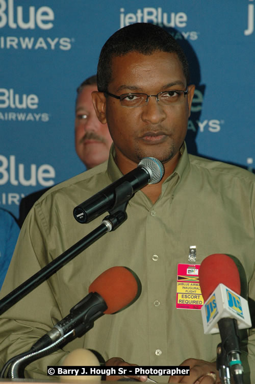 JetBue Airways' Inaugural Air Service between Sangster International Airport, Montego Bay and John F. Kennedy Airport, New York at MBJ Airports Sangster International Airport, Montego Bay, St. James, Jamaica - Thursday, May 21, 2009 - Photographs by Net2Market.com - Barry J. Hough Sr, Photographer/Photojournalist - Negril Travel Guide, Negril Jamaica WI - http://www.negriltravelguide.com - info@negriltravelguide.com...!