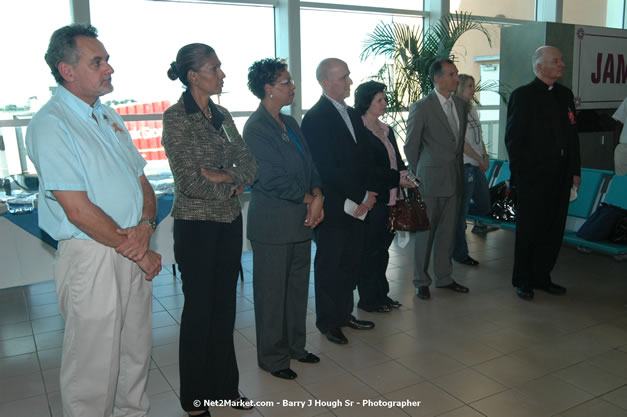 MBJ Airports Limited Welcomes WestJet Airlines - Inaugural Scheduled Service From Toronto Pearsons International Airport - Monday, December 10, 2007 - Sangster International Airport - MBJ Airports Limited, Montego Bay, Jamaica W.I. - Photographs by Net2Market.com - Barry J. Hough Sr, Photographer - Negril Travel Guide, Negril Jamaica WI - http://www.negriltravelguide.com - info@negriltravelguide.com...!