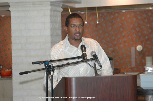 Minister of Toursim Luncheon - Minister of Tourism, Hon. Edmund Bartlett - Director of Tourism, Basil Smith - Saturday, December 15, 2007 - Rose Hall Resort and Country Club, Rose Hall, Montego Bay, Jamaica W.I. - Photographs by Net2Market.com - Barry J. Hough Sr, Photographer - Negril Travel Guide, Negril Jamaica WI - http://www.negriltravelguide.com - info@negriltravelguide.com...!