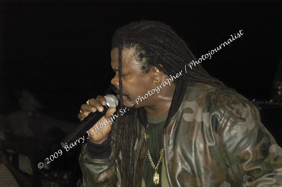  Luciano "Live in Concert" Negril Escape Resort & Spa, Openning Acts: Justice Merchant, and Timmi Burrell, Backing Band: JAH Messenjah, One Love Reggae Summer Series, West End, Negril, Westmoreland, Jamaica W.I. - Tuesday, August 11, 2009 - Photographs by Barry J. Hough Sr. Photojournalist/Photograper - Photographs taken with a Nikon D70, D100, or D300 - Negril Travel Guide, Negril Jamaica WI - http://www.negriltravelguide.com - info@negriltravelguide.com...!