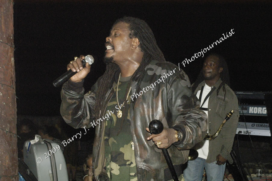  Luciano "Live in Concert" Negril Escape Resort & Spa, Openning Acts: Justice Merchant, and Timmi Burrell, Backing Band: JAH Messenjah, One Love Reggae Summer Series, West End, Negril, Westmoreland, Jamaica W.I. - Tuesday, August 11, 2009 - Photographs by Barry J. Hough Sr. Photojournalist/Photograper - Photographs taken with a Nikon D70, D100, or D300 - Negril Travel Guide, Negril Jamaica WI - http://www.negriltravelguide.com - info@negriltravelguide.com...!