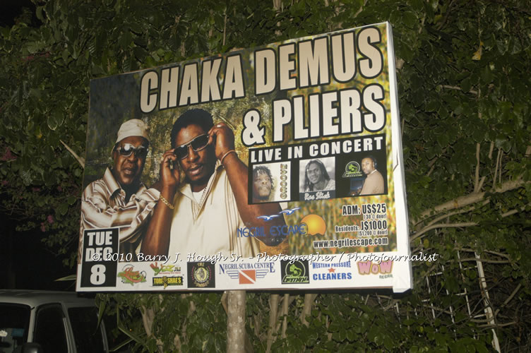 Chaka Demus & Pliers - Live In Concert @ Negril Escape Resort and Spa, December 8, 2009, One Love Drive, West End, Negril, Westmoreland, Jamaica W.I. - Photographs by Net2Market.com - Barry J. Hough Sr, Photographer/Photojournalist - Negril Travel Guide, Negril Jamaica WI - http://www.negriltravelguide.com - info@negriltravelguide.com...!