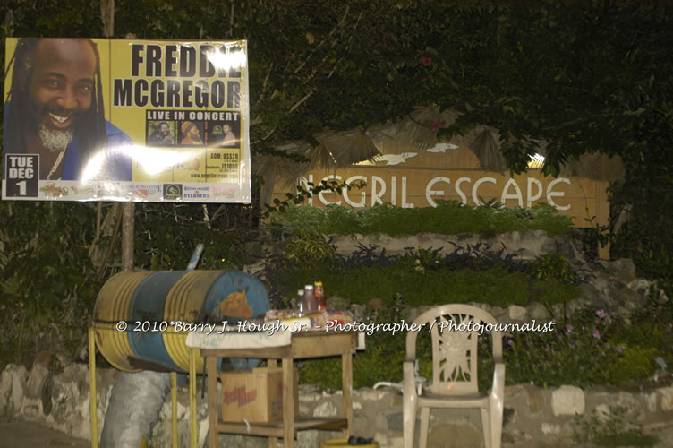 Freddy McGregor - Live In Concert @ Negril Escape Resort and Spa, One Love Drive, West End, Negril, Westmoreland, Jamaica W.I. - Photographs by Net2Market.com - Barry J. Hough Sr, Photographer/Photojournalist - Negril Travel Guide, Negril Jamaica WI - http://www.negriltravelguide.com - info@negriltravelguide.com...!