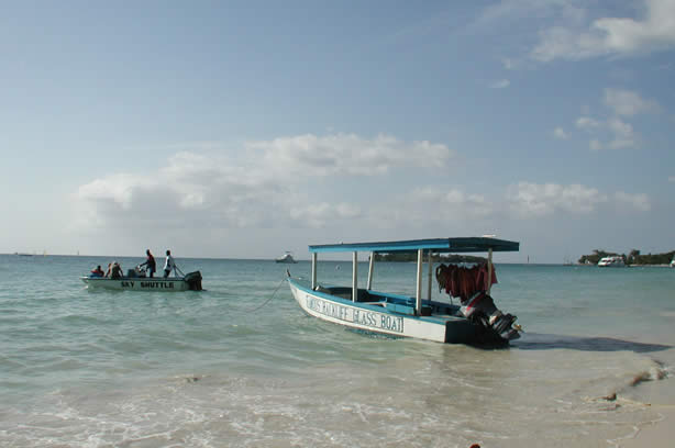 A Photo Walk along Negril's Famous Seven Mile Beach - Negril Travel Guide, Negril Jamaica WI - http://www.negriltravelguide.com - info@negriltravelguide.com...!