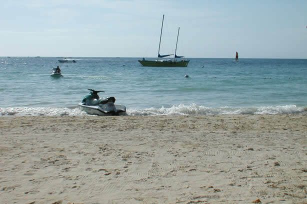 A Photo Walk along Negril's Famous Seven Mile Beach - Negril Travel Guide, Negril Jamaica WI - http://www.negriltravelguide.com - info@negriltravelguide.com...!