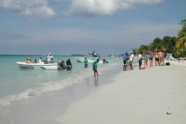 A Photo Walk along Negril's Famous Seven Mile Beach - Negril Travel Guide, Negril Jamaica WI - http://www.negriltravelguide.com - info@negriltravelguide.com...!