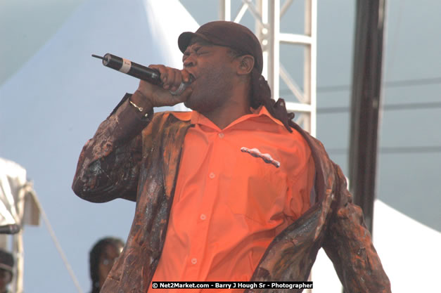 Sugar Minott at Tru-Juice Rebel Salute 2008 - The 15th staging of Tru-Juice Rebel Salute, Saturday, January 12, 2008, Port Kaiser Sports Club, St. Elizabeth, Jamaica W.I. - Photographs by Net2Market.com - Barry J. Hough Sr, Photographer - Negril Travel Guide, Negril Jamaica WI - http://www.negriltravelguide.com - info@negriltravelguide.com...!