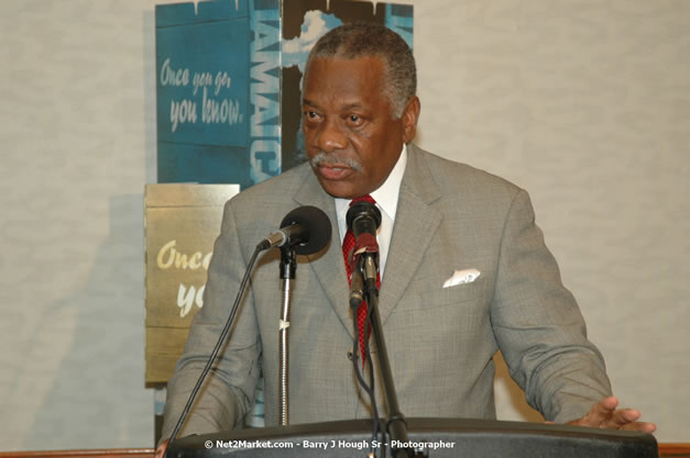 Red Cap Porters Awards - Minister of Tourism, Hon. Edmund Bartlett - Director of Tourism, Basil Smith - Friday, December 14, 2007 - Holiday Inn Sunspree, Montego Bay, Jamaica W.I. - Photographs by Net2Market.com - Barry J. Hough Sr, Photographer - Negril Travel Guide, Negril Jamaica WI - http://www.negriltravelguide.com - info@negriltravelguide.com...!