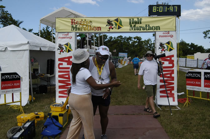 Reggae Marathon 2004 - Negril Travel Guide, Negril Jamaica WI - http://www.negriltravelguide.com - info@negriltravelguide.com...!