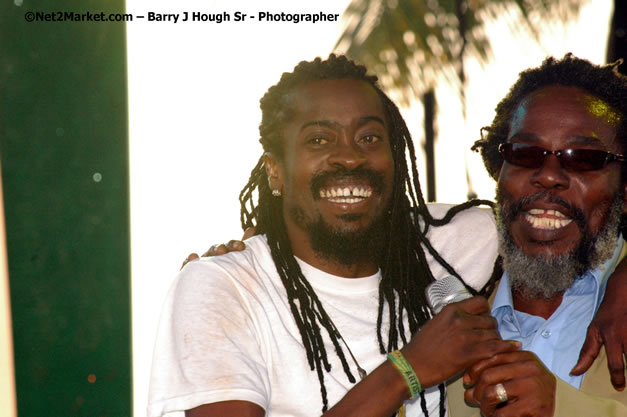 Beeniw Man & Barbee  - Red Stripe Reggae Sumfest 2007 - Zenith - Saturday, July 21, 2007 - Catherine Hall, Montego Bay, St James, Jamaica W.I. - Negril Travel Guide, Negril Jamaica WI - http://www.negriltravelguide.com - info@negriltravelguide.com...!