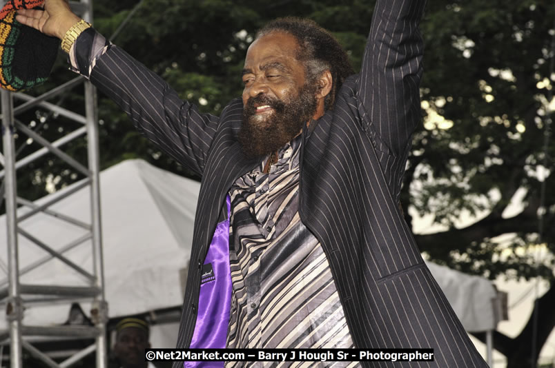 John Holt @ Red Stripe Reggae Sumfest 2008 International Night 2, Catherine Hall, Montego Bay - Saturday, July 19, 2008 - Reggae Sumfest 2008 July 13 - July 19, 2008 - Photographs by Net2Market.com - Barry J. Hough Sr. Photojournalist/Photograper - Photographs taken with a Nikon D300 - Negril Travel Guide, Negril Jamaica WI - http://www.negriltravelguide.com - info@negriltravelguide.com...!