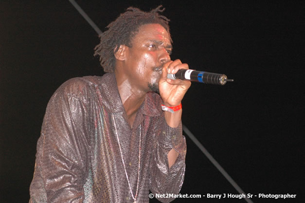 Kenyatta Hill @ Western Consciousness 2007 - Presented by King of Kings Productons - Saturday, April 28, 2007 - Llandilo Cultural Centre, Savanna-La-Mar, Westmoreland, Jamaica W.I. - Negril Travel Guide, Negril Jamaica WI - http://www.negriltravelguide.com - info@negriltravelguide.com...!